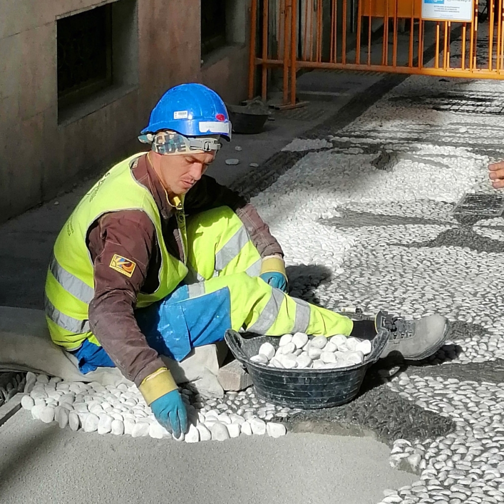 Making the Pavement in Granada